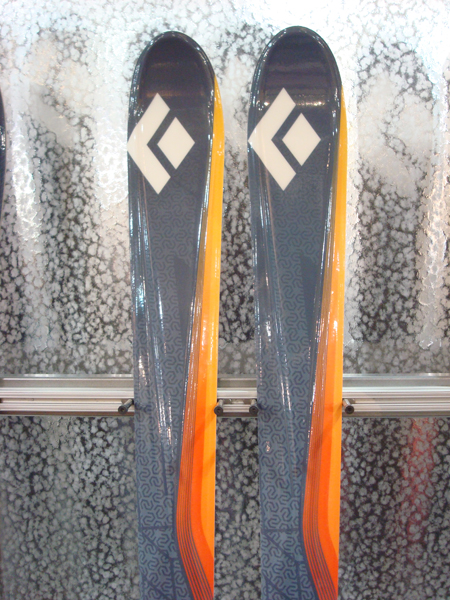 Black Diamond Stigma skis.
