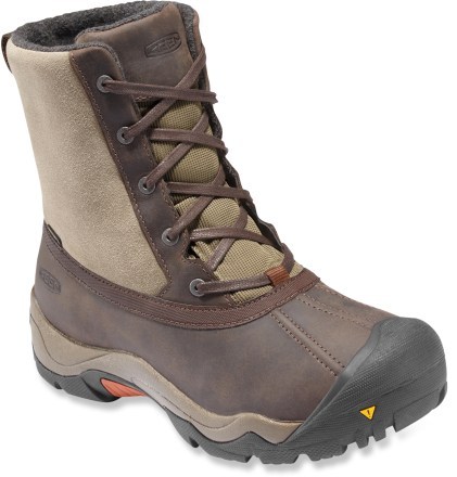 Gear review of the Keen Incline Mid winter boots. (courtesy image)