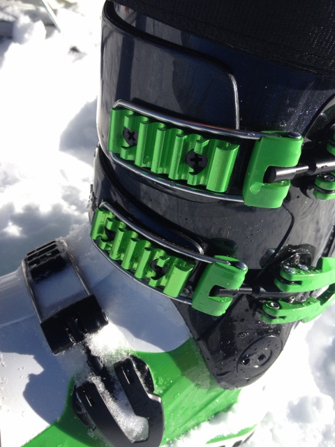 The buckles on the new Black Diamond Factor Mx 130 are easy to use with gloves on. (Photo: Jared Hargrave - UtahOutside.com)