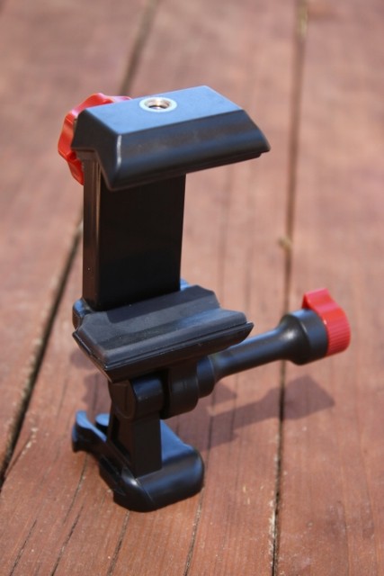 The Velocity Clip mount is a simple design that holds your phone tight. (Photo: Jared Hargrave - UtahOutside.com)