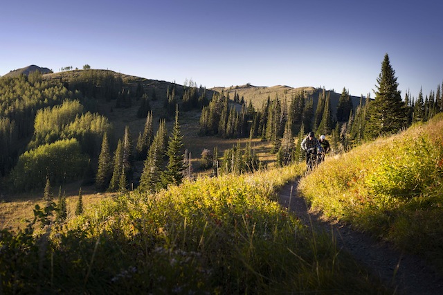 You can mountain bike in park City from Midway to Mill Creek on old, hand-cut trails to wide, machine-cut masterpieces. (Photo: Ross Downard Photography)