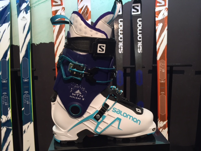spier Mier vooroordeel 2016 Salomon skis and gear at winter Outdoor Retailer