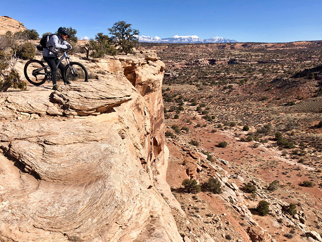 Navajo Rocks View